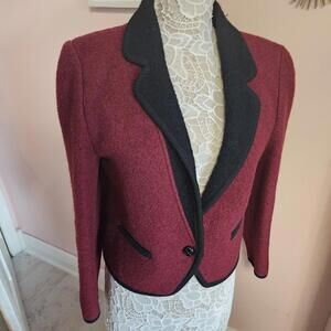 EUC Herman Geist burgundy black jacket so adorable quality 10 wool RR17